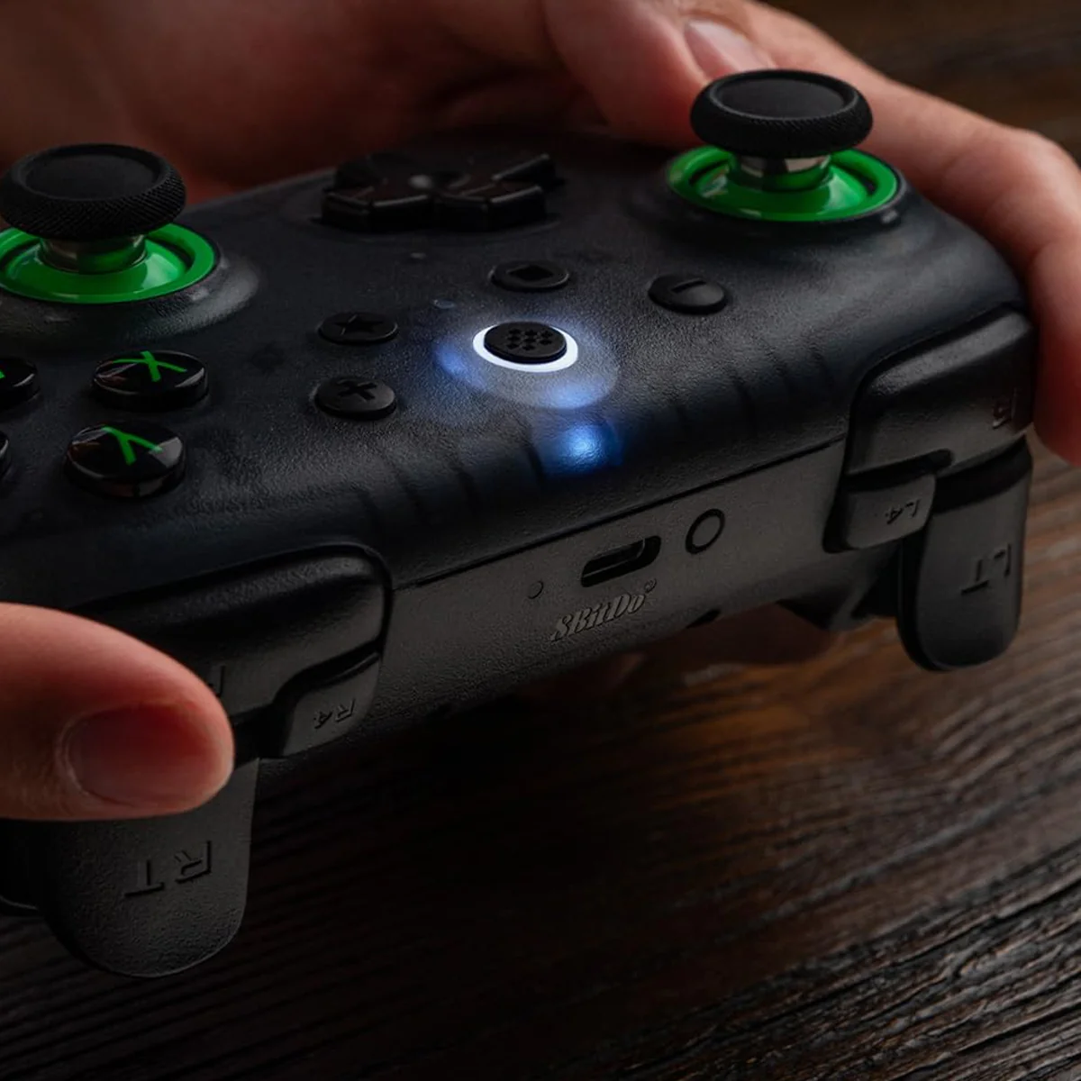 8Bitdo Ultimate 2C Wireless Controller for Windows/Android (Transparent Black) (81HD) - Image 5