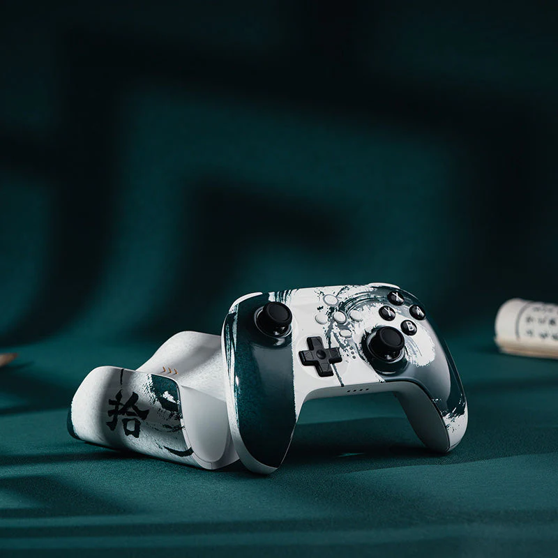 8bitdo Ultimate Bluetooth Controller 10th Anniversary Limited Edition w/ Protective Case - Image 6