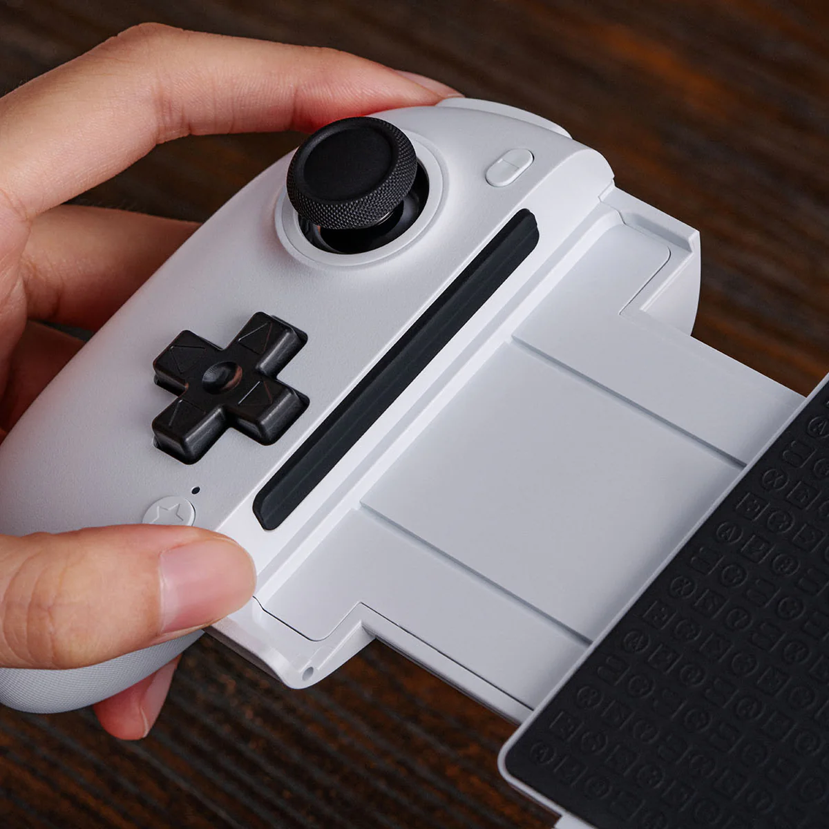 8Bitdo Ultimate Mobile Gaming Controller for Android (Black, White) (80LB) - Image 7