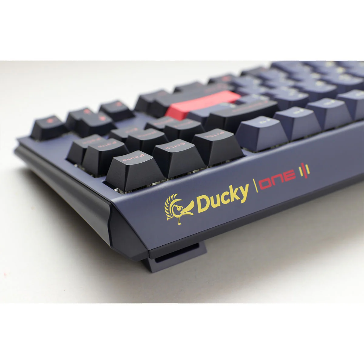 Ducky One 3 Cosmic Blue TKL Hotswap RGB Double Shot PBT Mechanical Keyboard (Cherry Rgb Red) (DKON2187ST-RUSPDCOVVVC2) - Image 8