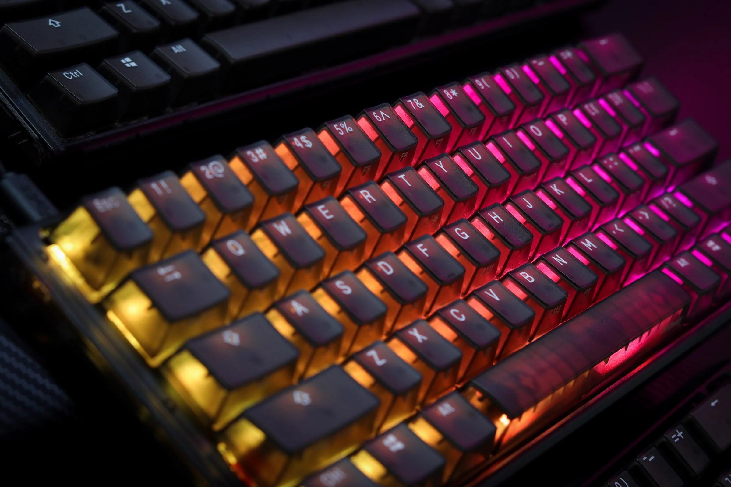 Ducky One 3 Mini Aura Black HotSwap RGB Double-Shot PBT Mechanical Keyboard (Cherry RGB Brown) (DKON2161ST-BUSPDABAAAC1) - Image 8