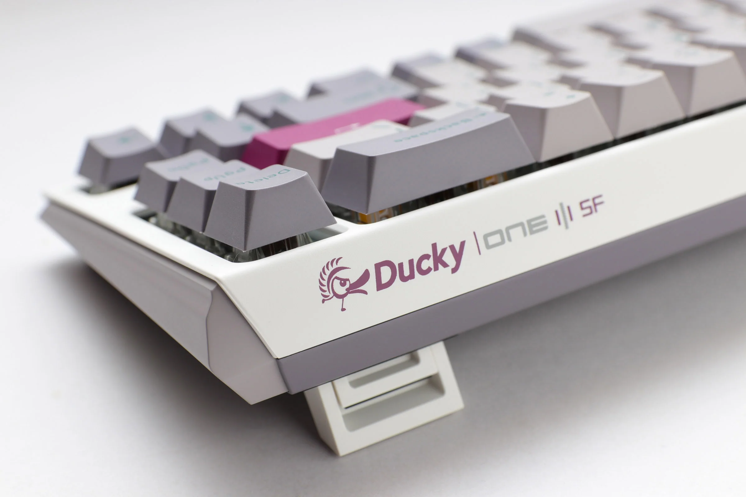 Ducky One 3 SF Mist Grey Hotswap RGB Double-Shot PBT Mechanical Keyboard (Cherry RGB Red) (DKON2167ST-RUSPDMIWHHC2) - Image 7