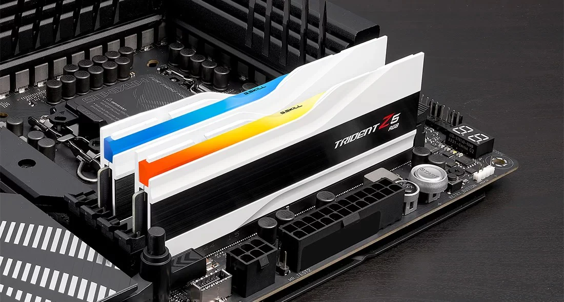 G.Skill Trident Z5 RGB 32GB (2X16GB) DDR5 Intel XMP 6000MHZ CL36-36-36-96 1.35V Desktop Memory (Matte White) (F5-6000J3636F16GX2-TZ5RW) - Image 5