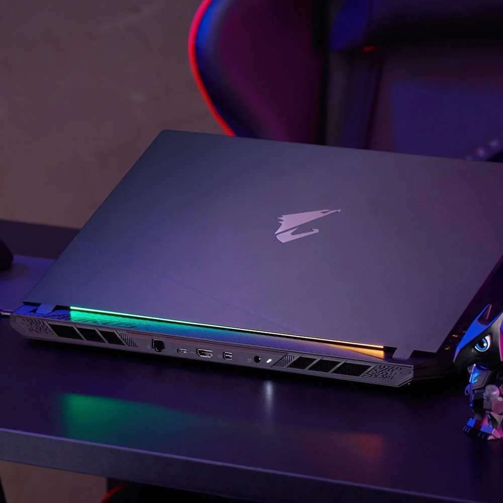 Gigabyte Aorus 17 BKF-73PH254SH Gaming Laptop (Black) | 17.3" FHD (1920x1080) 300Hz | i7 13700H | 16GB RAM | RTX 4060 | 1TB SSD | Windows 11 Home | Aorus G2 Backpack | Aorus RGB Gaming Mouse Mat | Aorus M4 Gaming Mouse - Image 12
