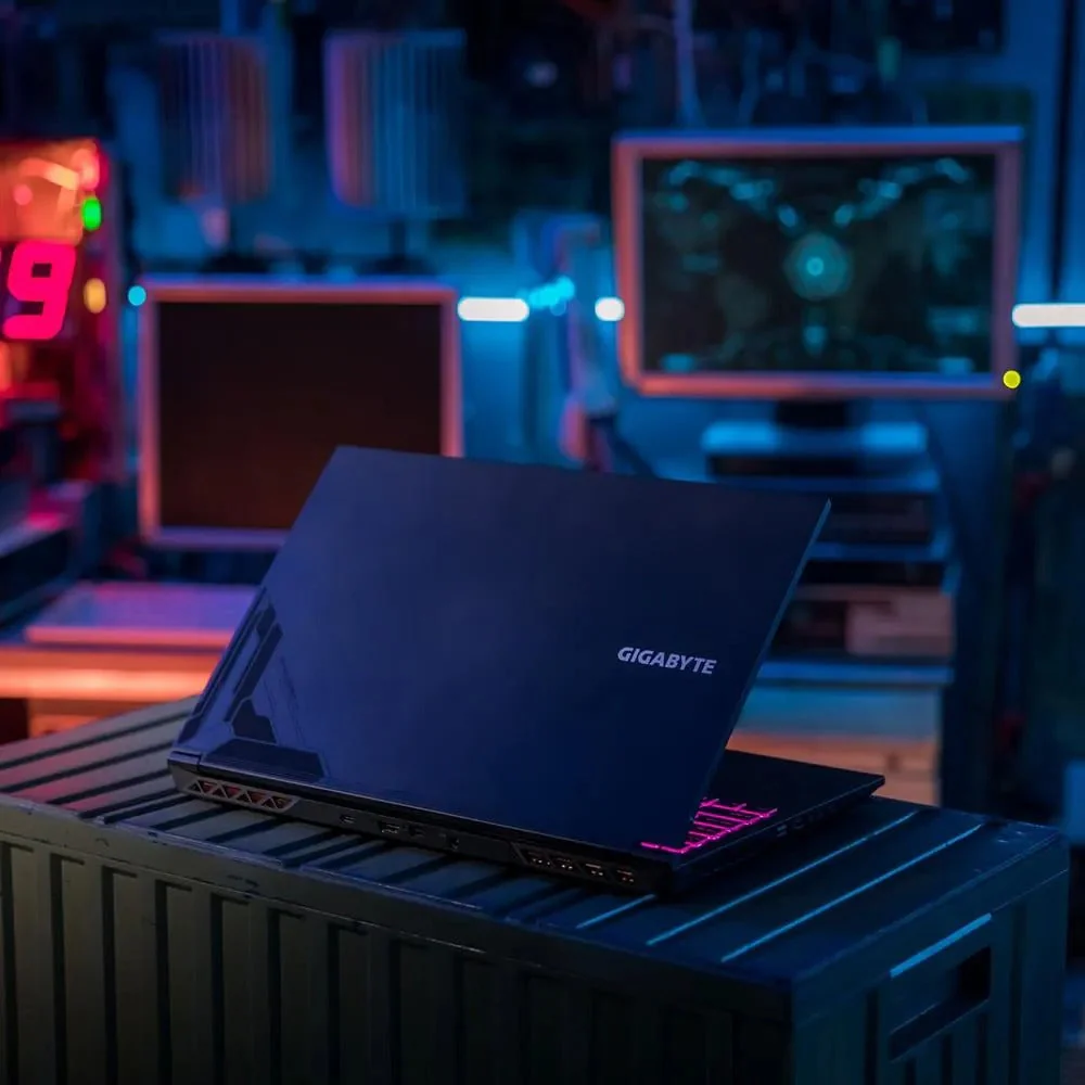 Gigabyte G5 KF5-H3PH383SH Gaming Laptop | 15.6" FHD (1920X1080) 144HZ | i7-13620H | 8GB RAM | 512GB SSD | RTX 4060 | Windows 11 Home | Gigabyte GBP57S Gaming Backpack - Image 9