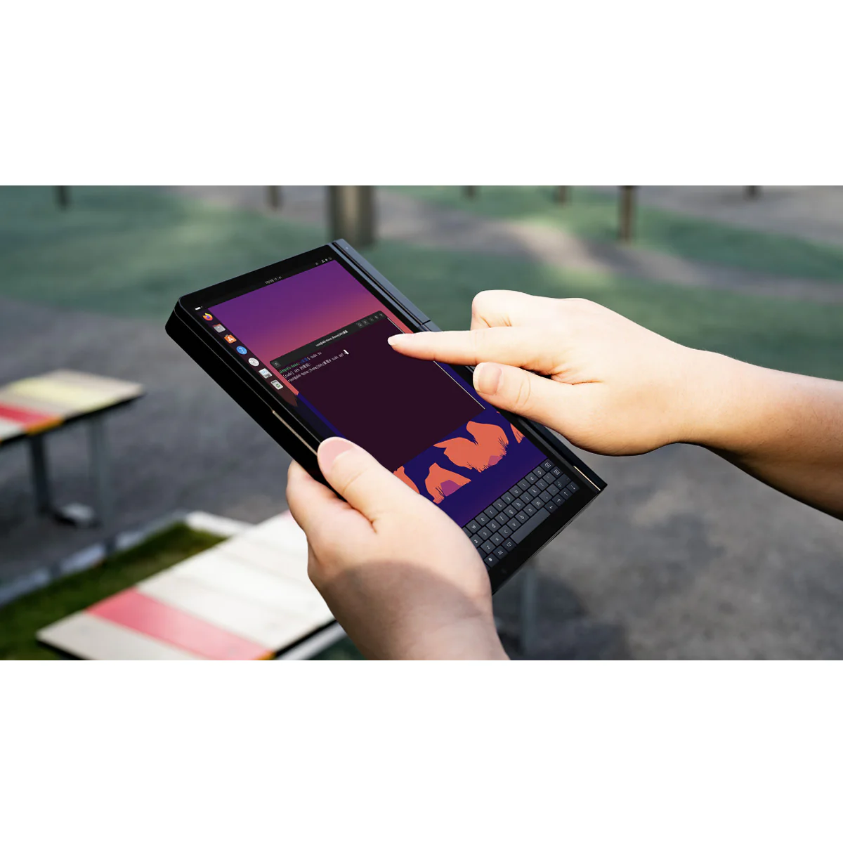 GPD Pocket 4 2025 AMD Ryzen 7 8840U 8.8" LTPS (2560x1600) 144Hz High-Refresh Iris Display 16GB RAM 1TB SSD Windows 11 Home Handheld AI PC + GPD Pocket 4 Protection Case - Image 17