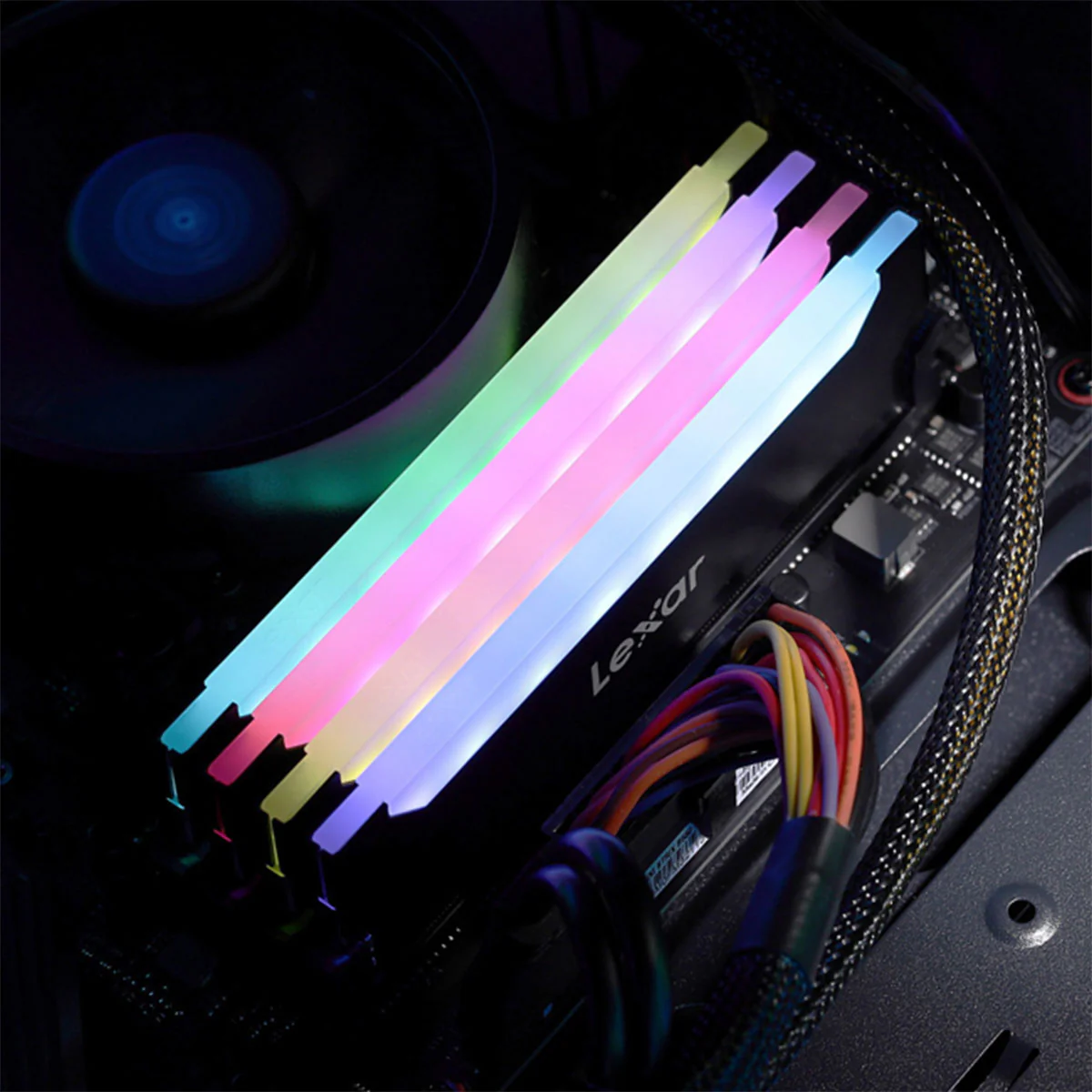 Lexar Hades 8GB DDR4 3200MHz RGB CL16 Support Intel XMP 2.0 & AMD Ryzen Gaming Desktop Memory (LD4BU008G-R3200GSLH) - Image 5