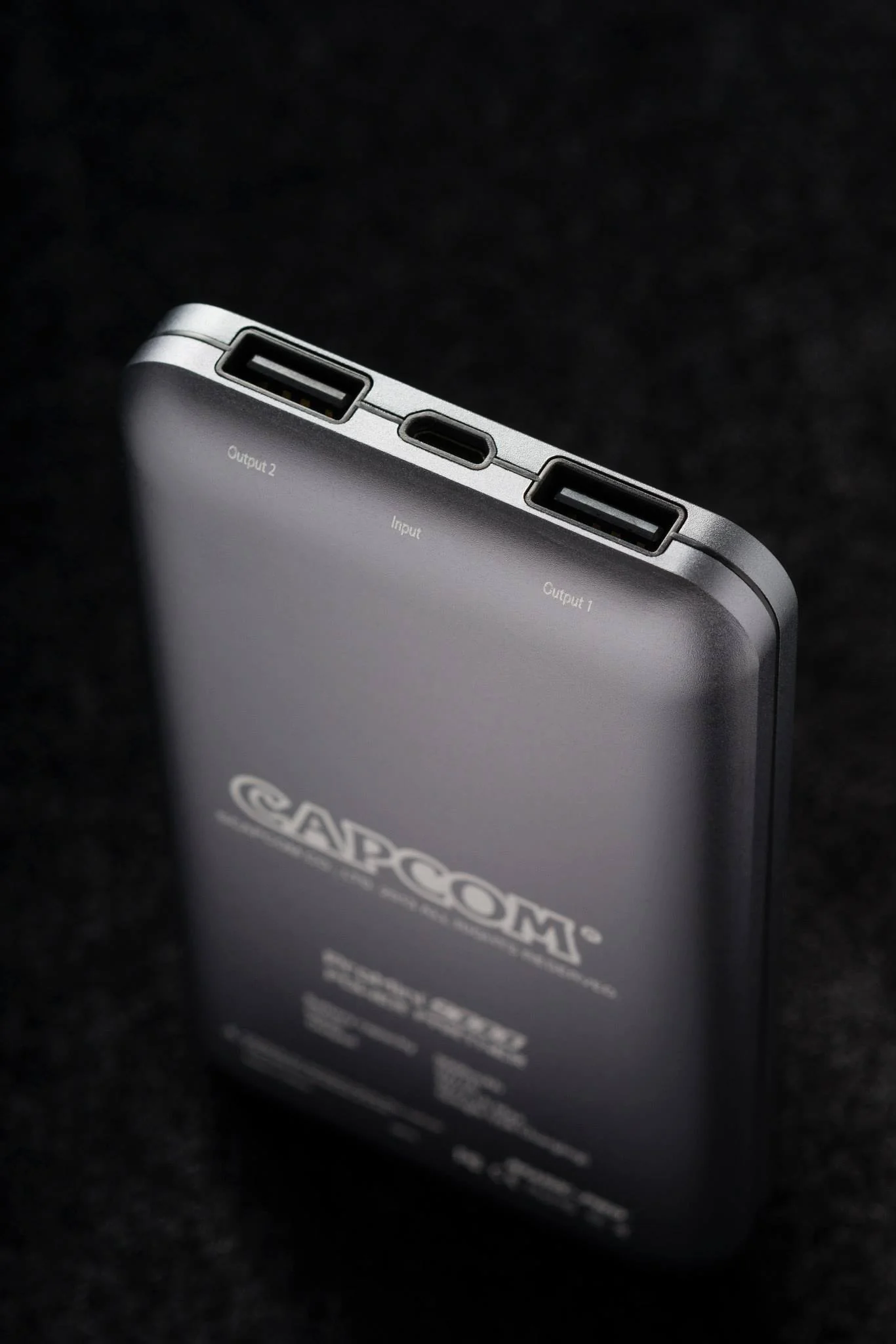 PRO-MINI 9000MAH MONSTER HUNTER 4 ULTIMATE POWER BANK - Image 3