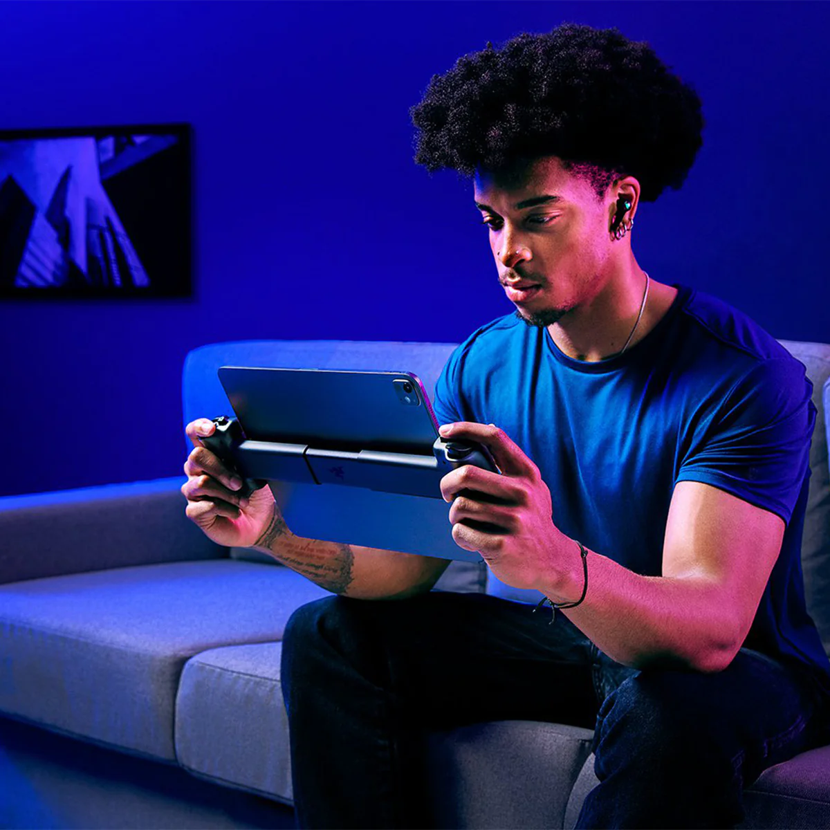 Razer Kishi V3 Pro XL USB-C Gaming Controller for Full-Sized iPad & Android Tablets - Image 8