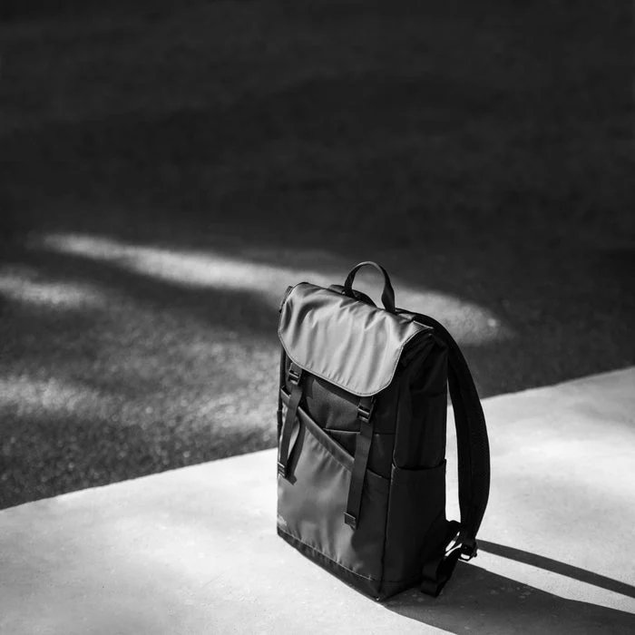 Tomtoc Slash-T64 Flip Laptop Backpack 18L - Image 9