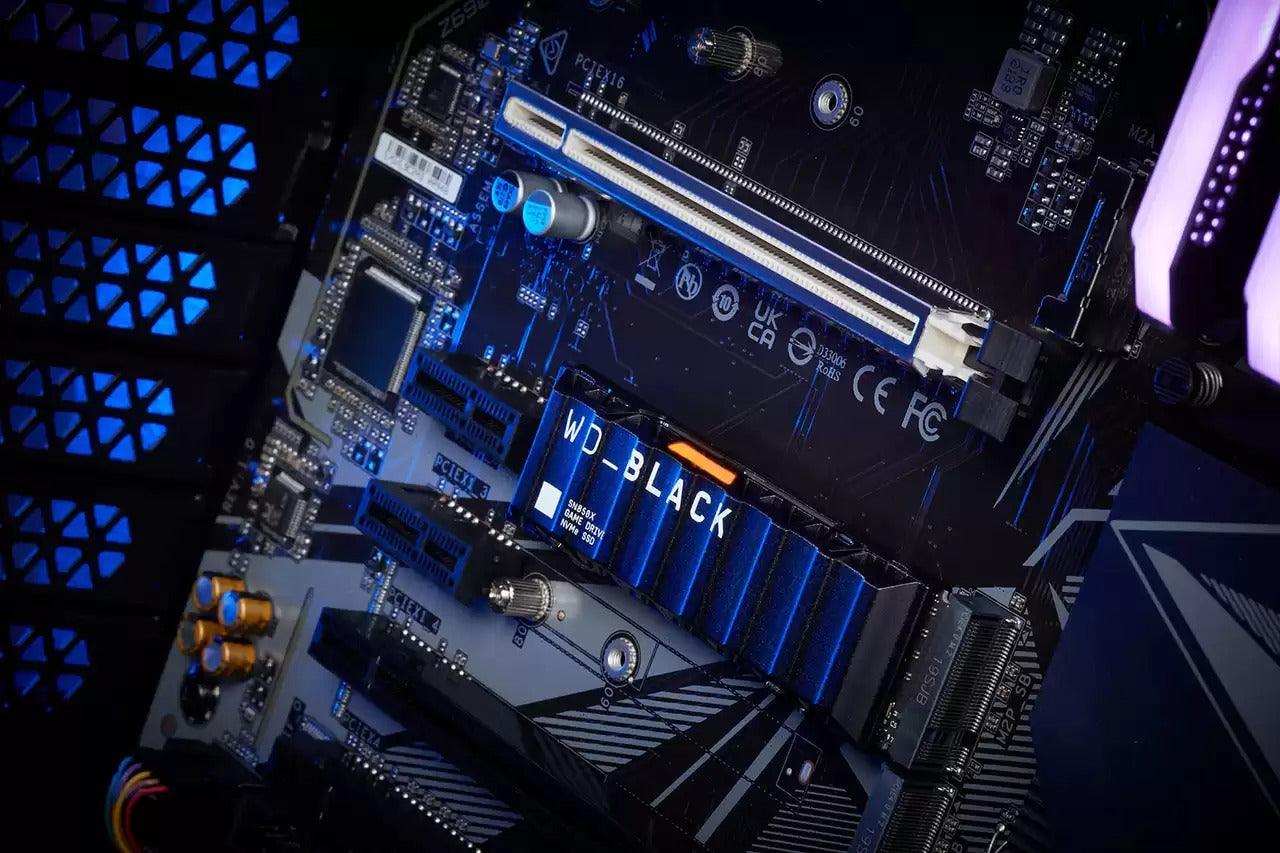 WD Black SN850X 2TB NVME M.2 2280 PCie Gen4 Internal Gaming SSD Compatible w/ PS5 (w/ Heatsink) (WDS200T2XHE) - Image 5