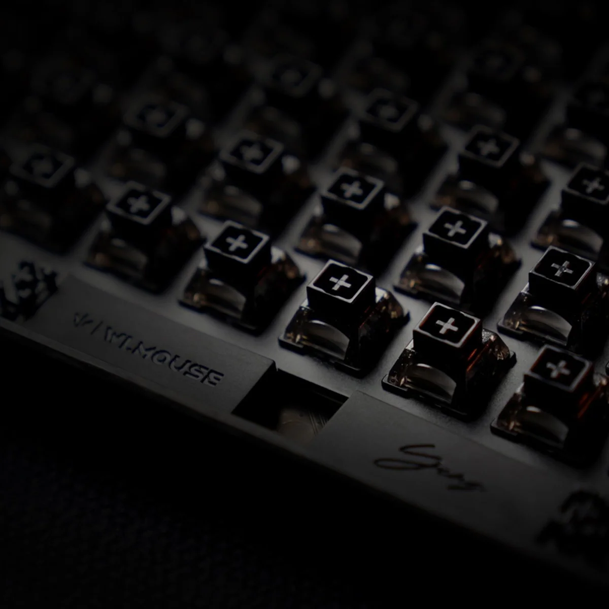 WLMouse YING75 Carbon Fiber Keyboard Nightfall Switch (Custom Gateron) - Image 3